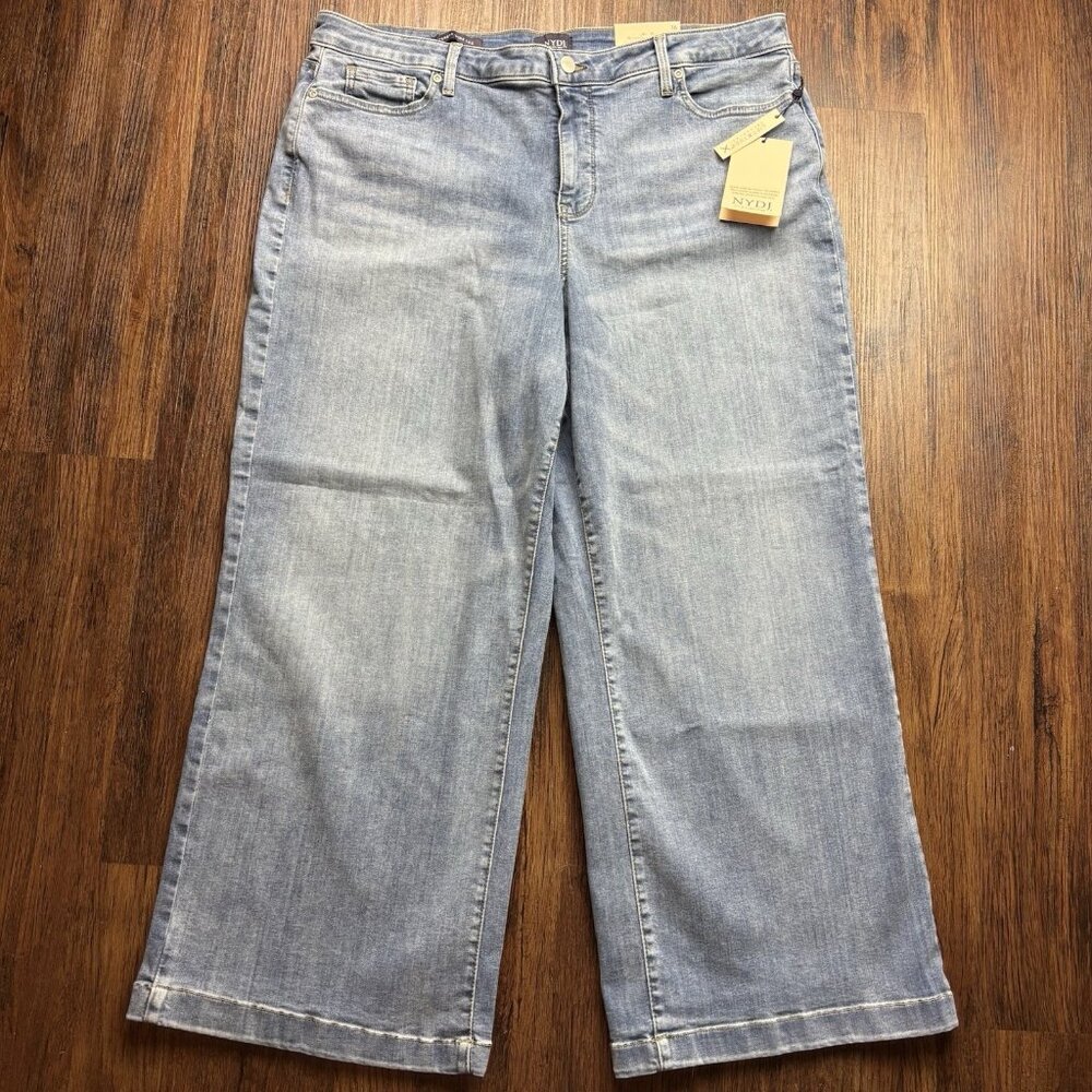 NWT NYDJ Teresa Wide Leg Ankle Jeans Light Wash Women’s Size 16 - Picture 1 of 14